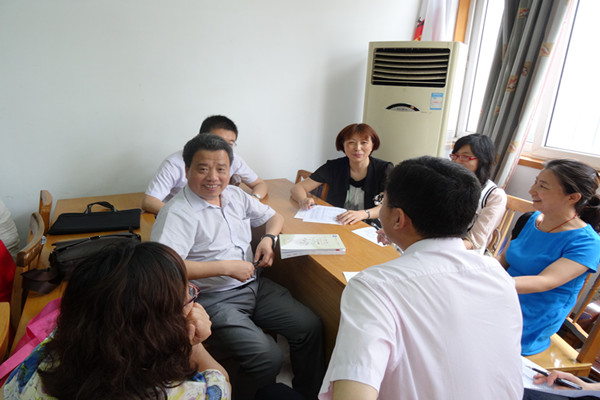 我系教师赴扬州大学参加“专接本”集体备课会