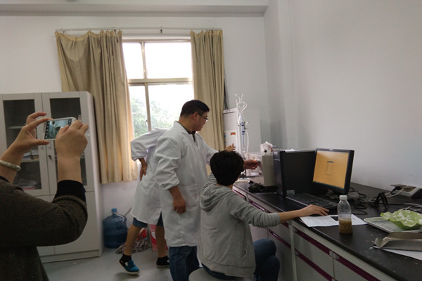 伊犁职业技术学院教师在生物工程系圆满完成学习任务