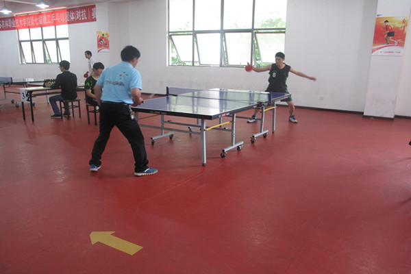 我系教师在学院第七届教职工乒乓球团体赛中勇夺亚军